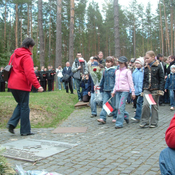 3.-pierwszy_marsz_pamieci_2007_30