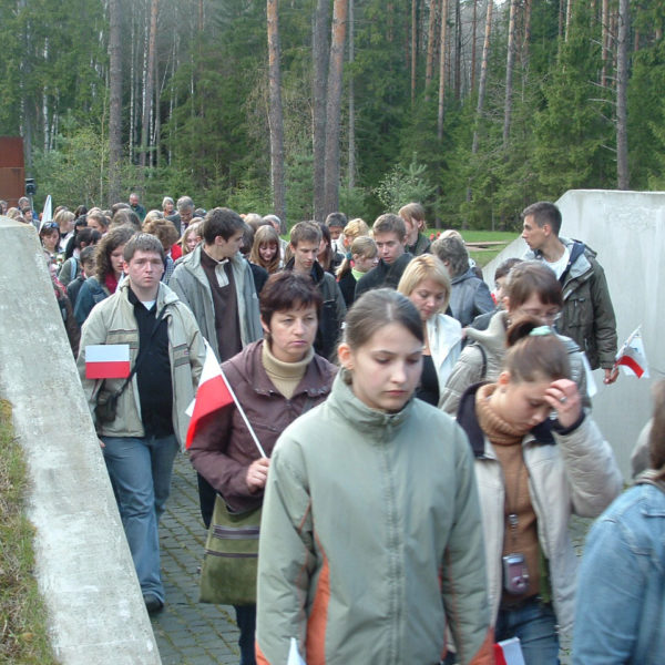 3.-pierwszy_marsz_pamieci_2007_35