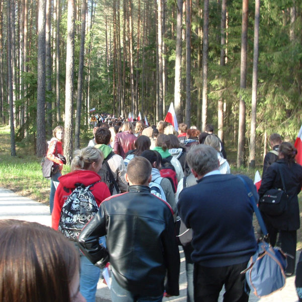 3.-pierwszy_marsz_pamieci_2007_43