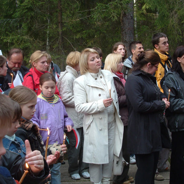 3.-pierwszy_marsz_pamieci_2007_48