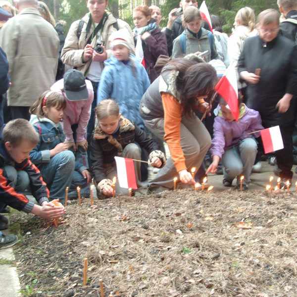 3.-pierwszy_marsz_pamieci_2007_51